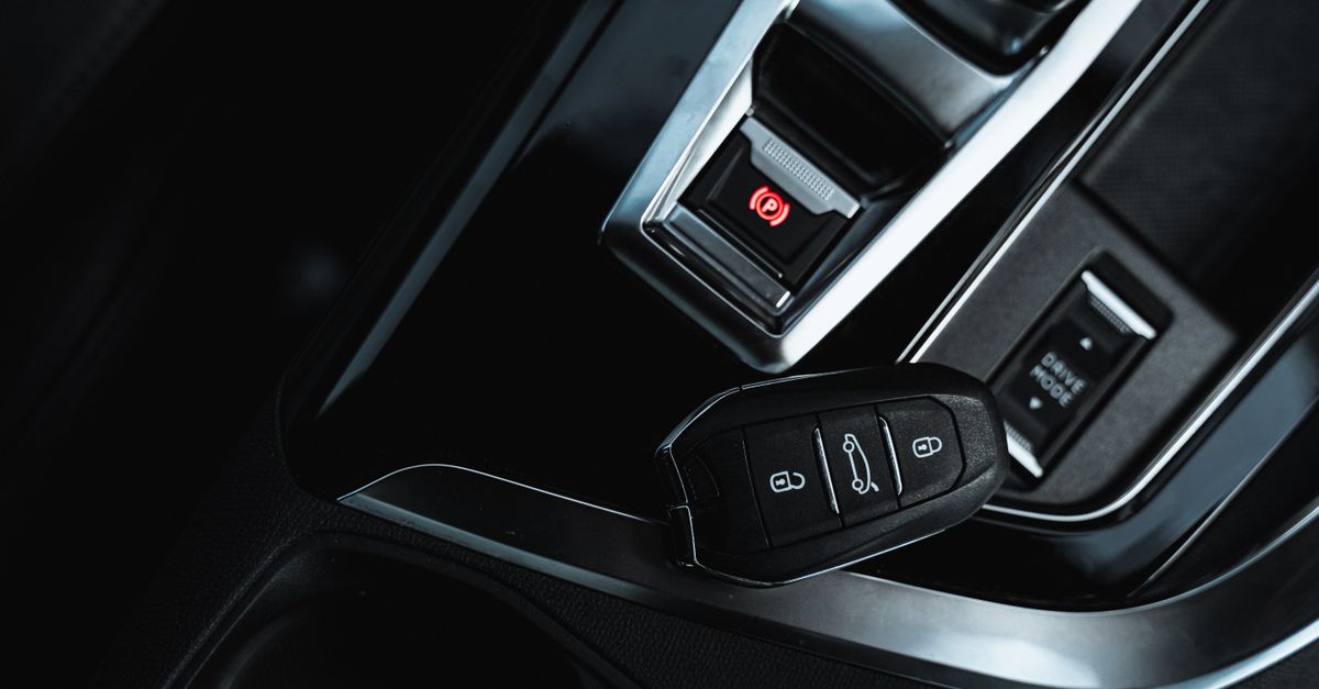 Honda car key fob — Rutherford Locksmith Inc