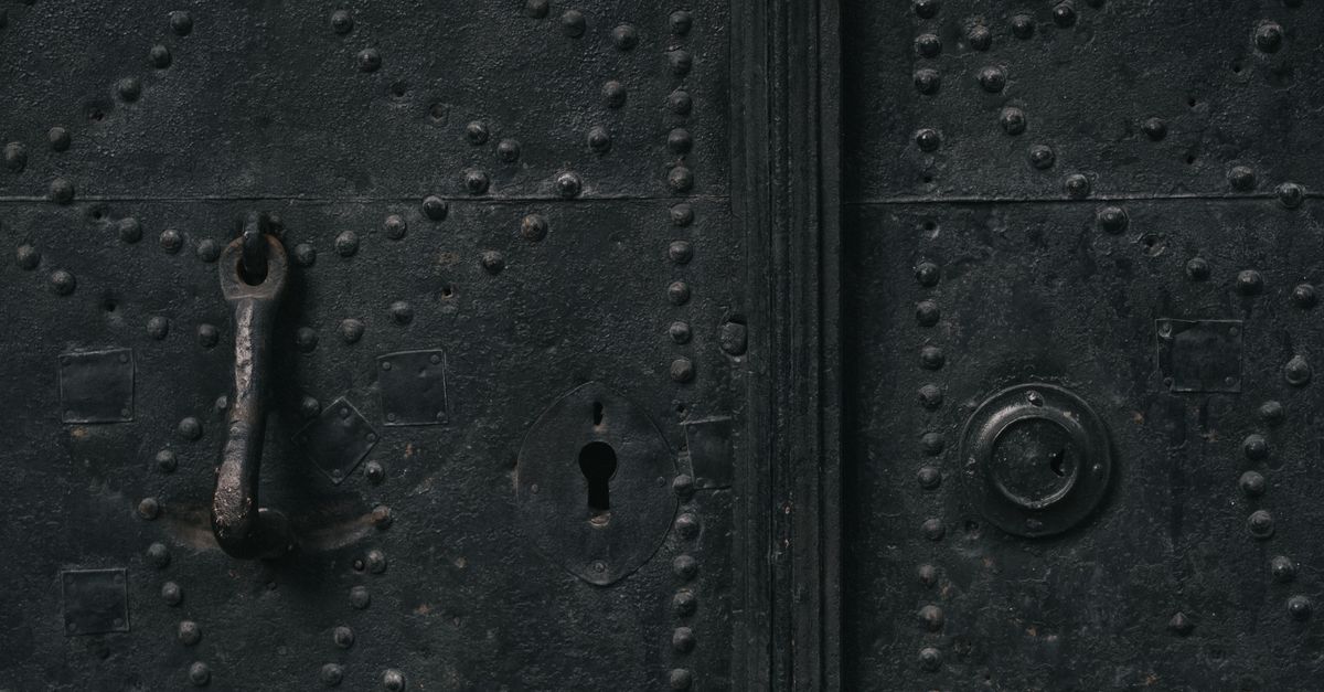 door lock — Rutherford Locksmith Inc