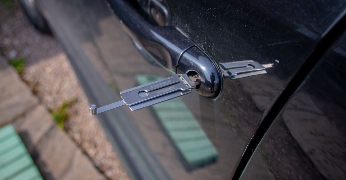 door lock — Rutherford Locksmith Inc