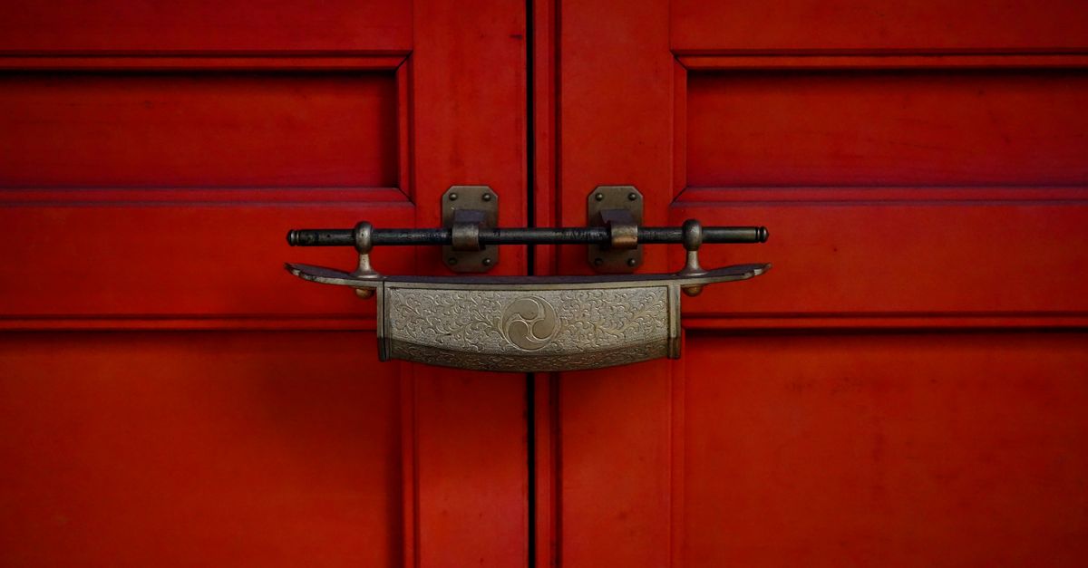 door lock — Rutherford Locksmith Inc