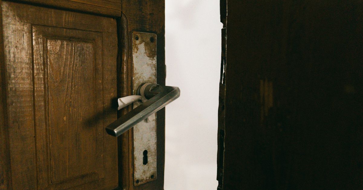 door lock — Rutherford Locksmith Inc