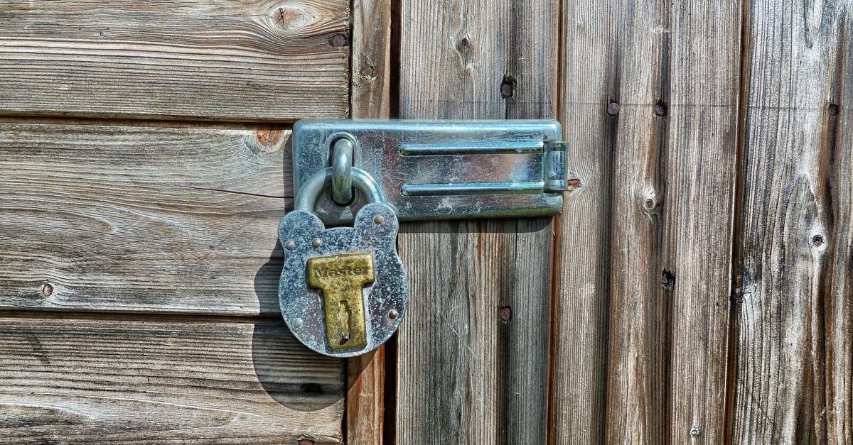 door lock — Rutherford Locksmith Inc